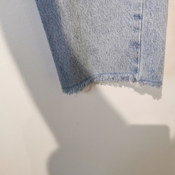 LEVI'S 501 ripped high waist boyfriend medium jeans - Picture 9 of 15